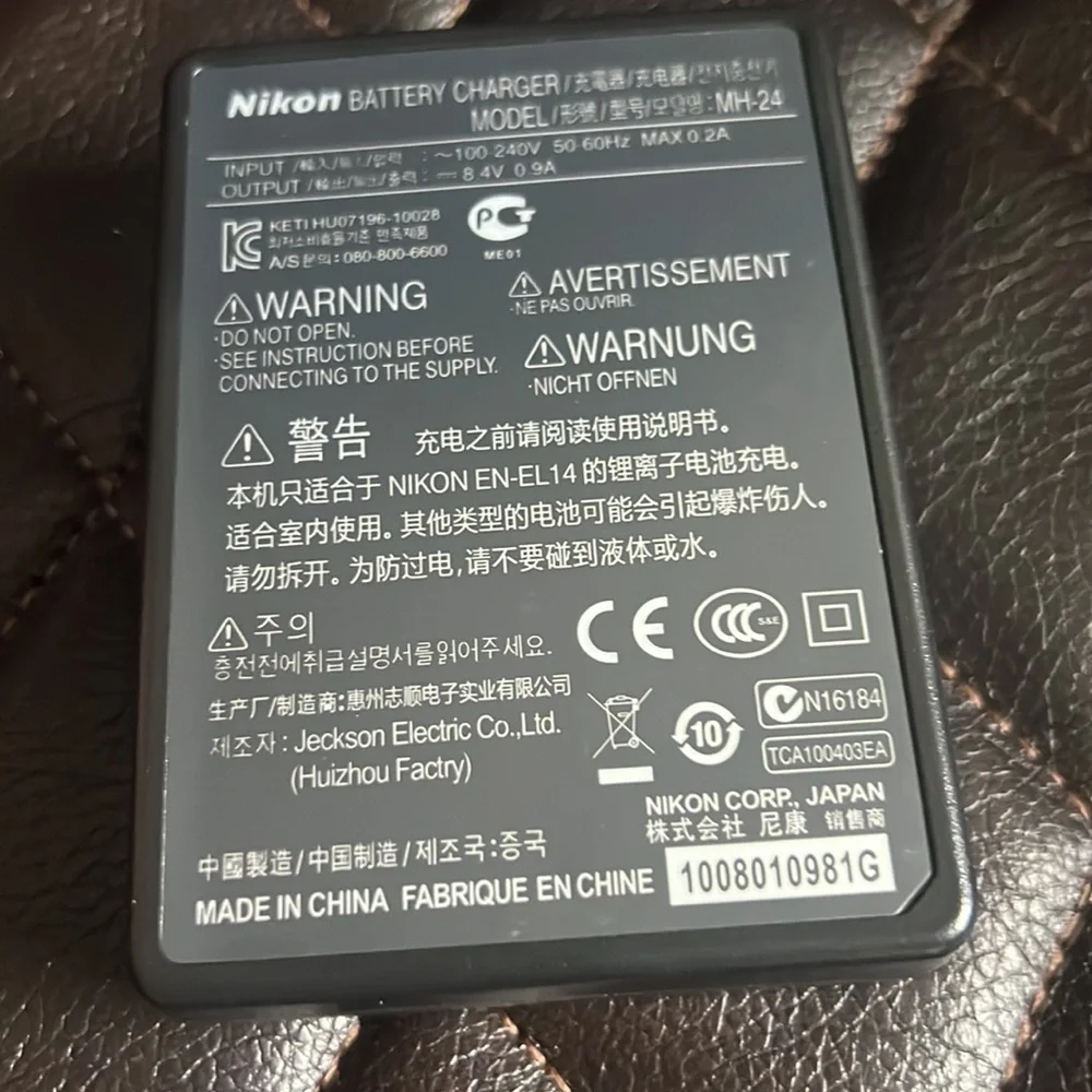 MH-24 Charger for Nikon EN-EL14 EN-EL14A DF Coolpix